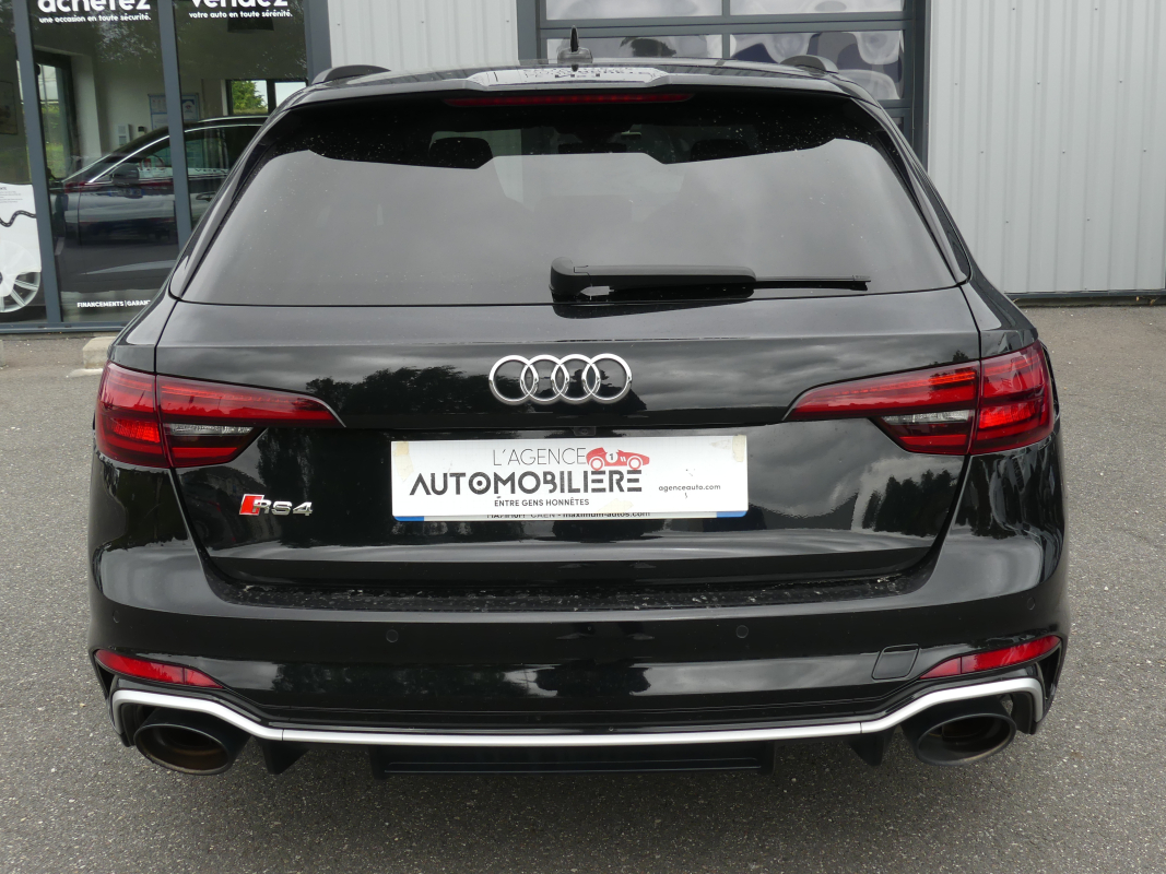 Audi Rs4 Avant — 4
