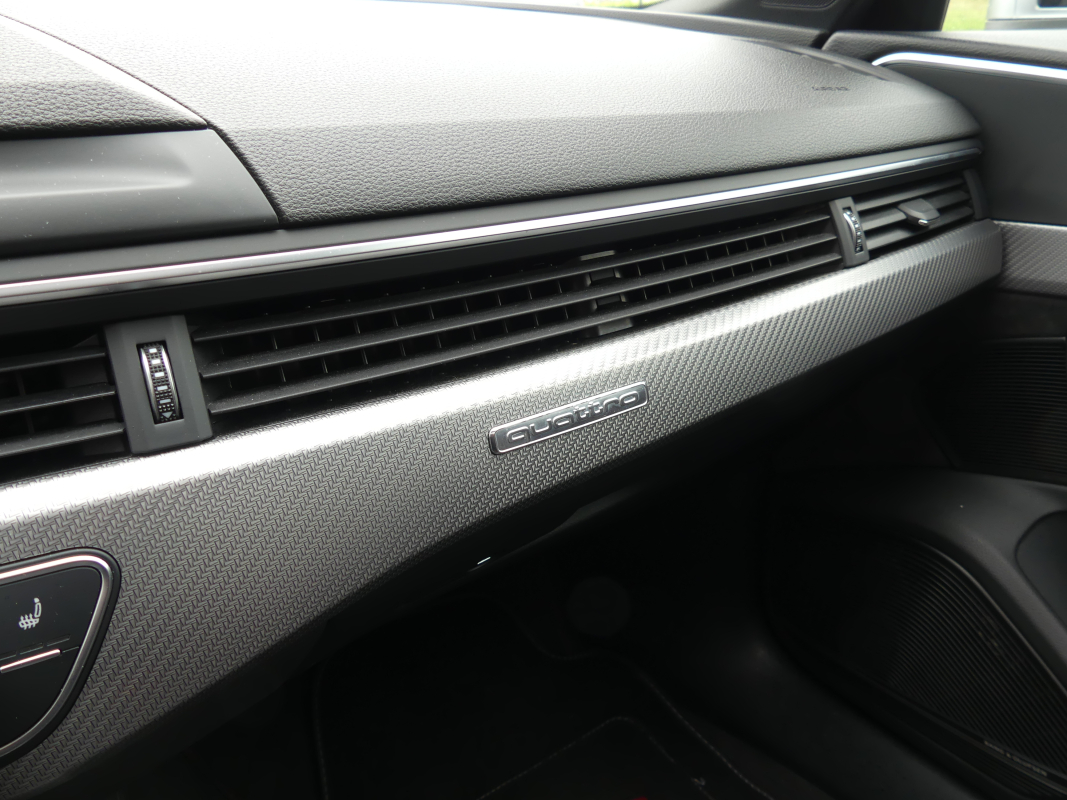 Audi Rs4 Avant — 30