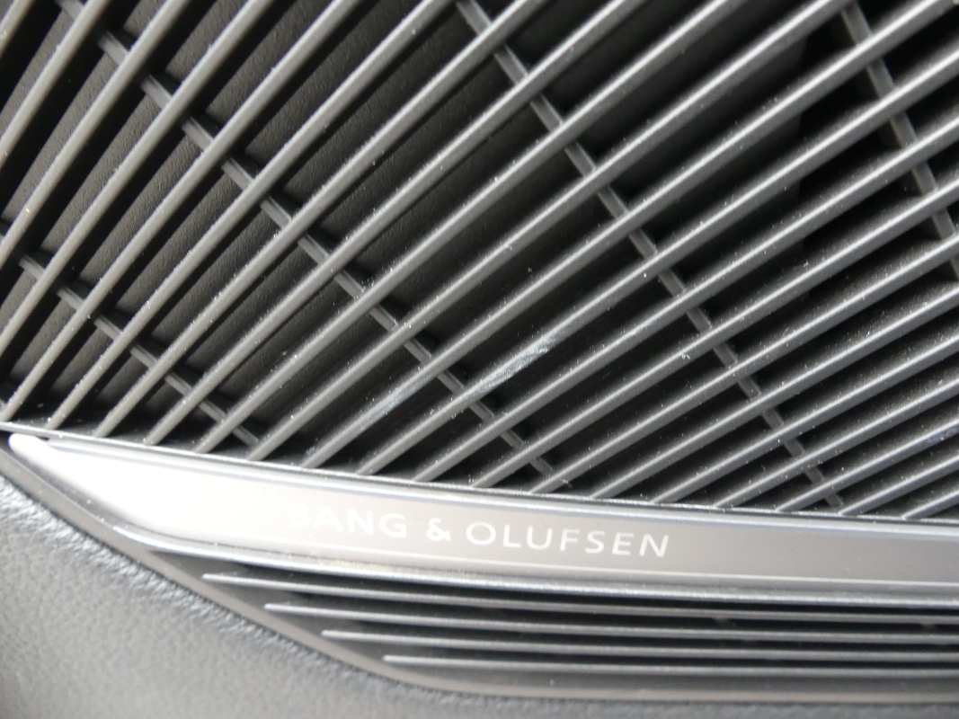 Audi Rs4 Avant — 33