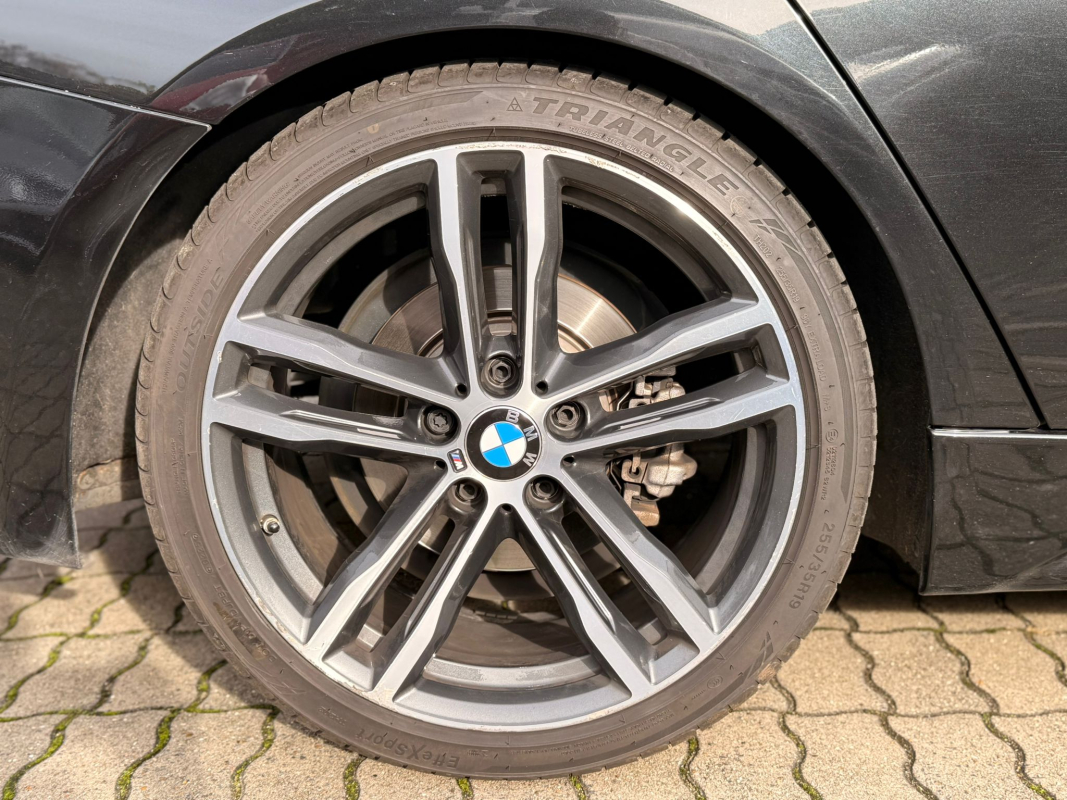 Bmw Série 3 — 25
