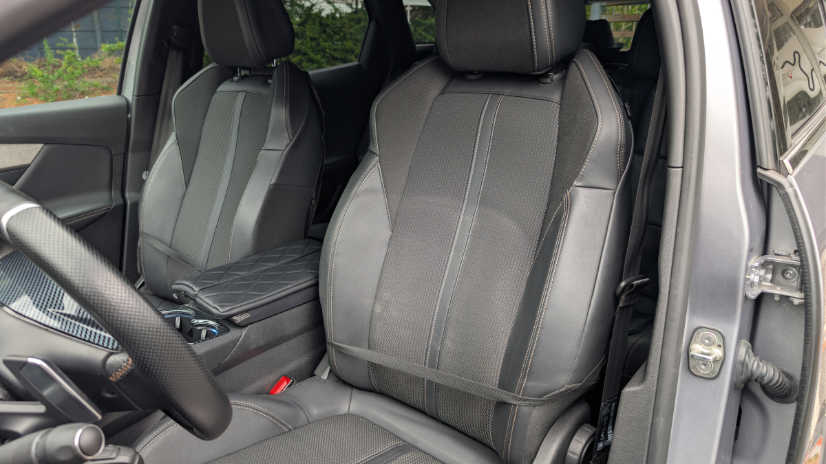 Peugeot 3008 — 10