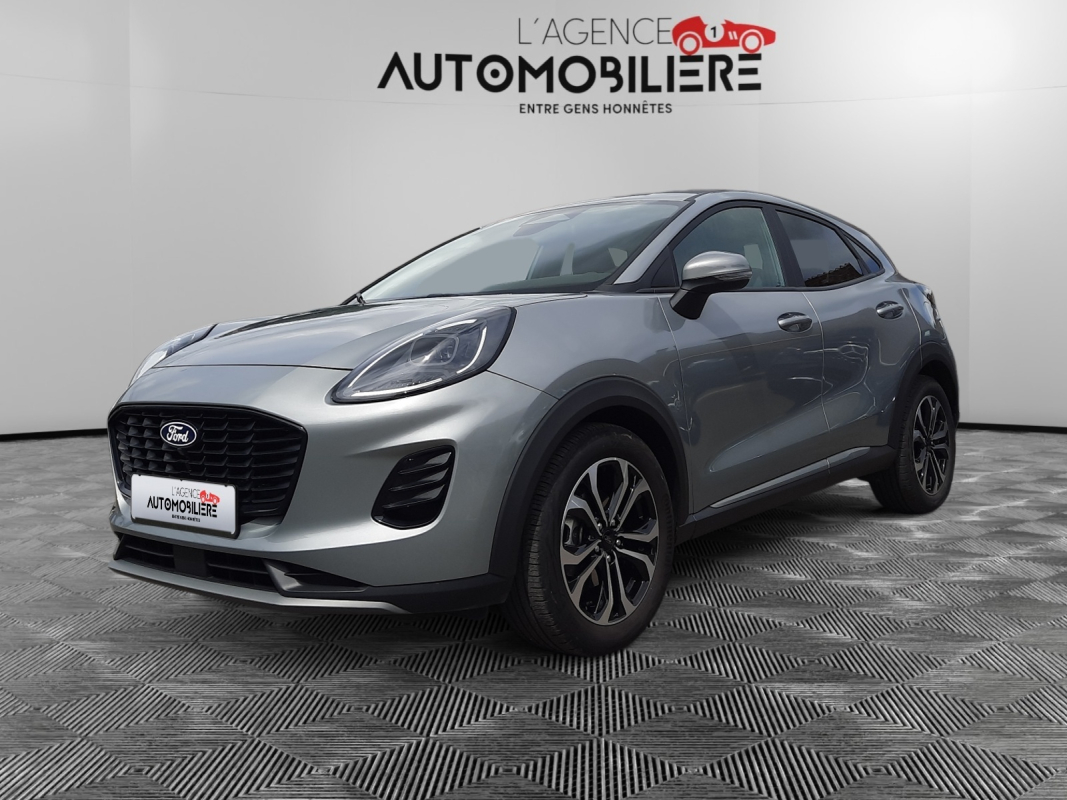 Achat voiture occasion, Auto occasion pas cher | Agence Auto Ford Puma Puma 1.0 EcoBoost mHEV Titanium 125Ch Boite 6V/ Garantie 12 Mois Gris Année 2025 Manuelle Essence