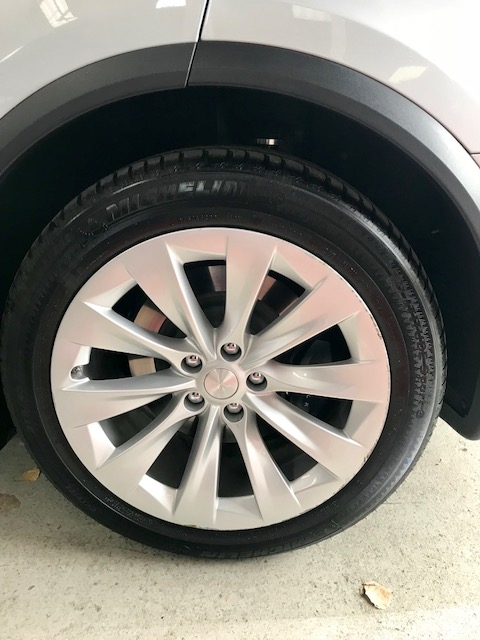 Tesla Model X — 33