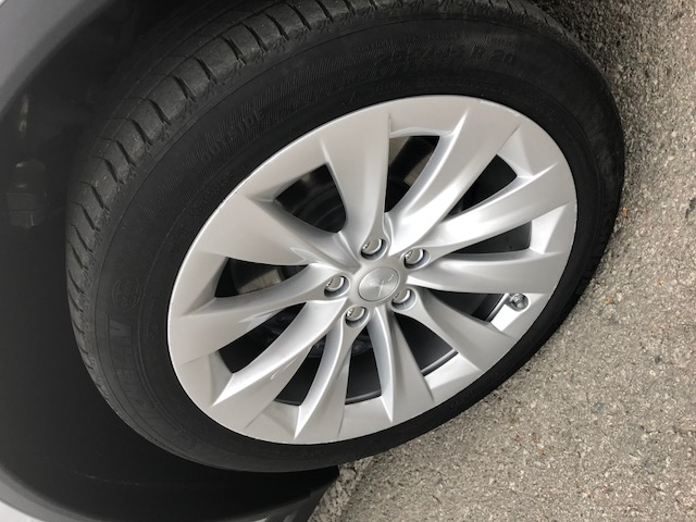 Tesla Model X — 38