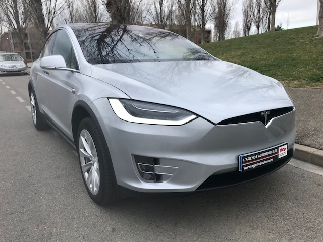 Tesla Model X — 7