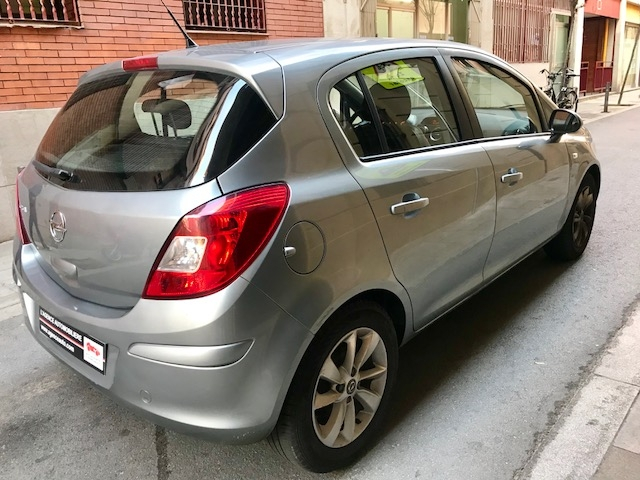 Opel Corsa — 3