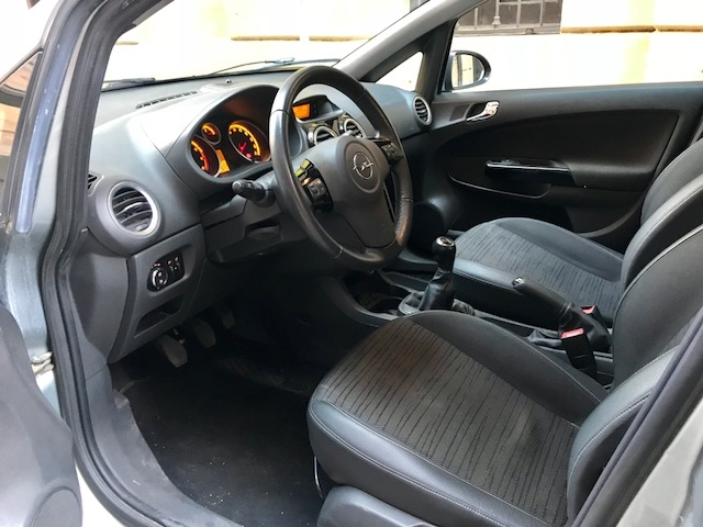 Opel Corsa — 11