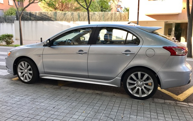Mitsubishi Lancer — 4