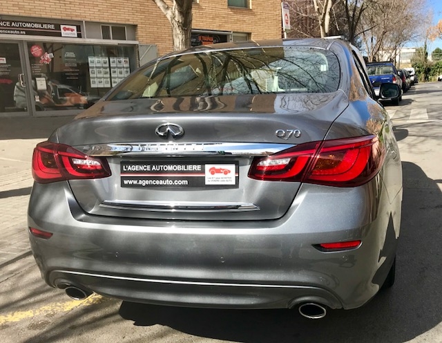 Infiniti Q70 — 7