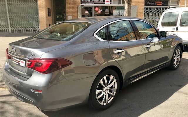 Infiniti Q70 — 10