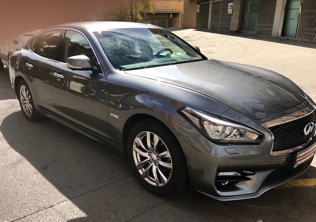 Infiniti Q70 — 8