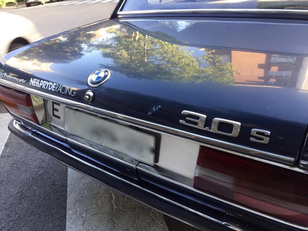 Bmw E3  3.0 — 4