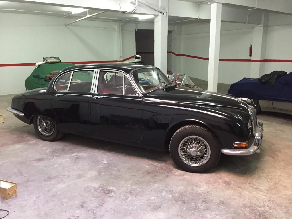 Jaguar Daimler — 2