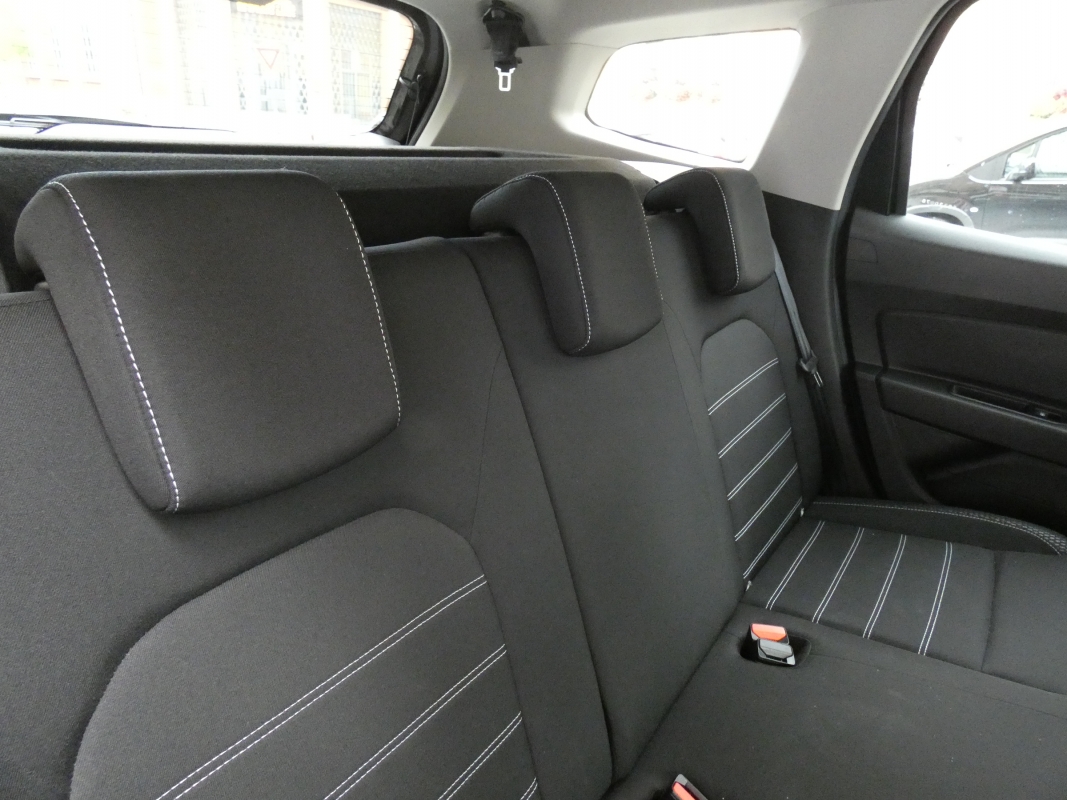 Dacia Duster — 10