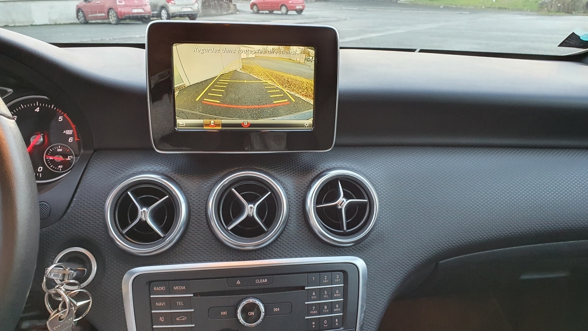 Mercedes Classe A — 16