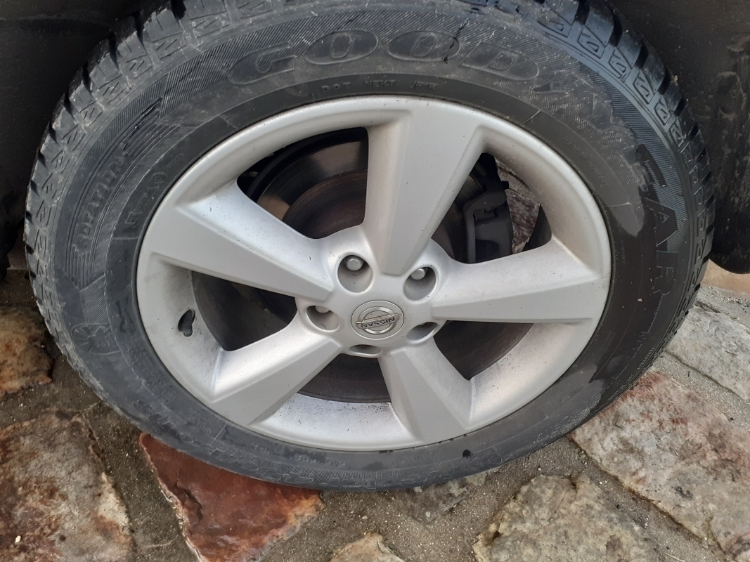 Nissan Qashqai — 18