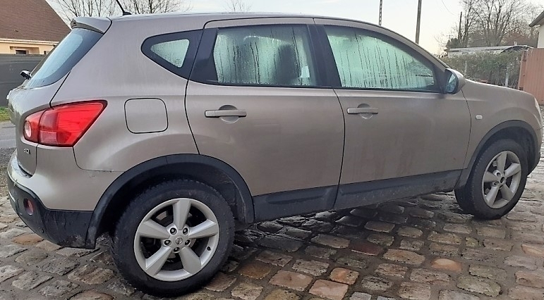 Nissan Qashqai — 6