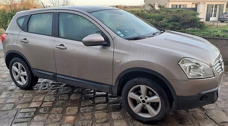 Nissan Qashqai — 4