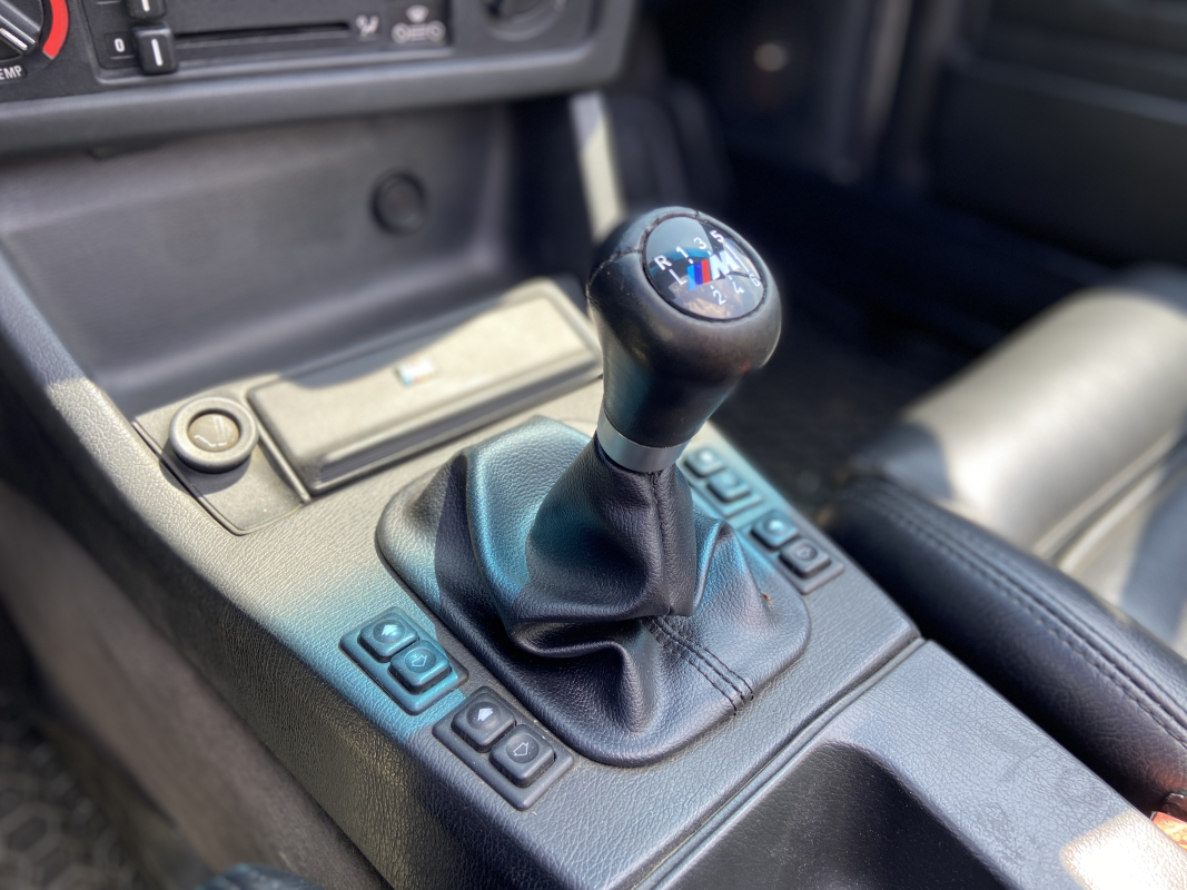 Bmw Série 3 — 18