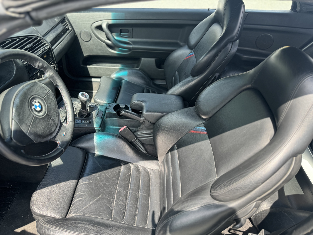 Bmw Série 3 — 30