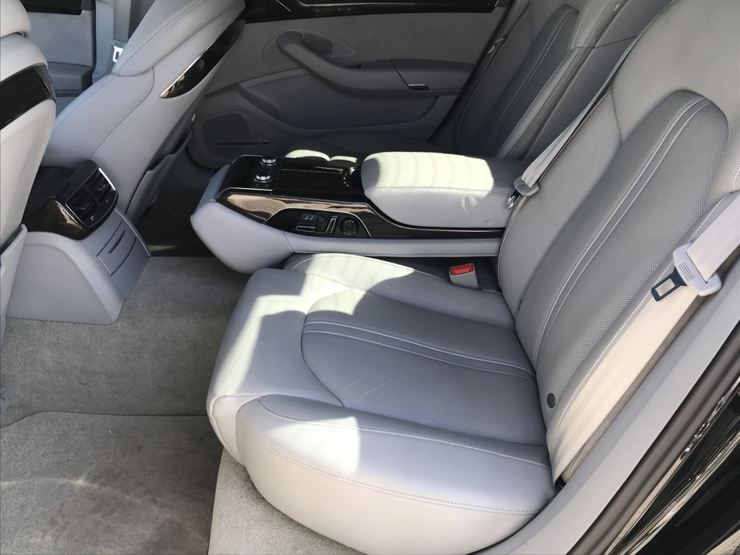 Audi A8 — 17