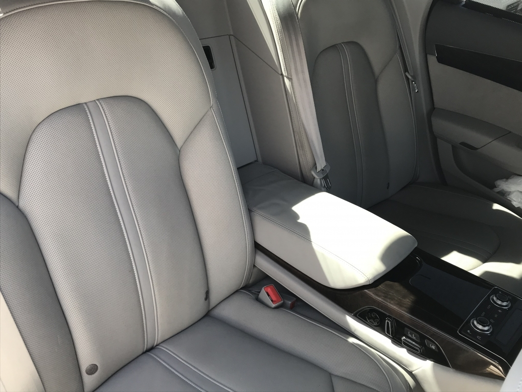Audi A8 — 14