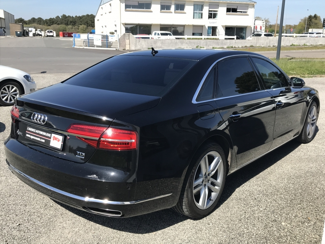Audi A8 — 4