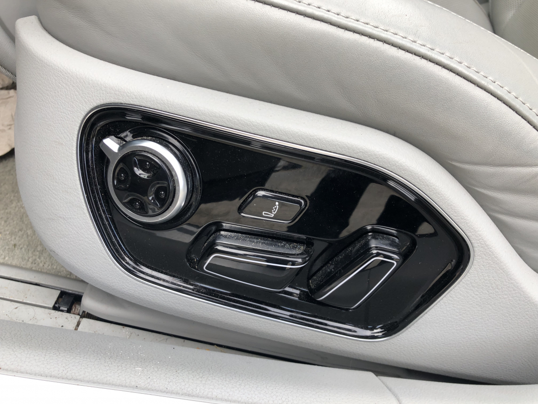 Audi A8 — 33