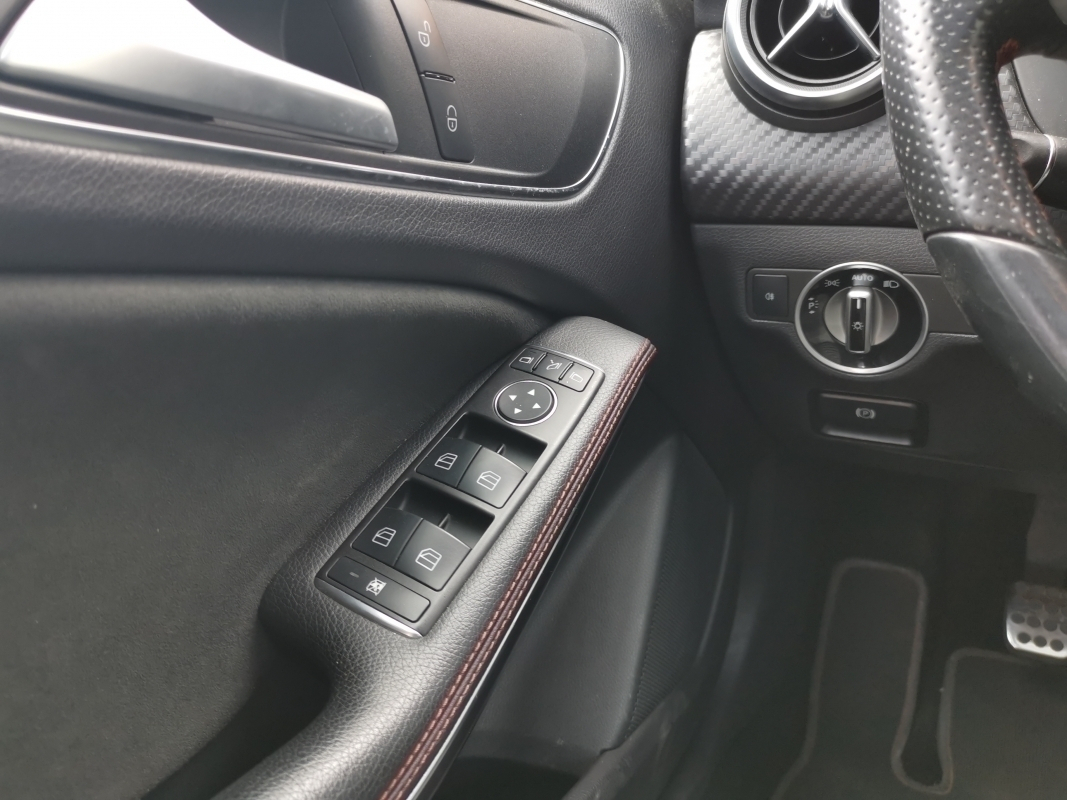 Mercedes Classe A — 12