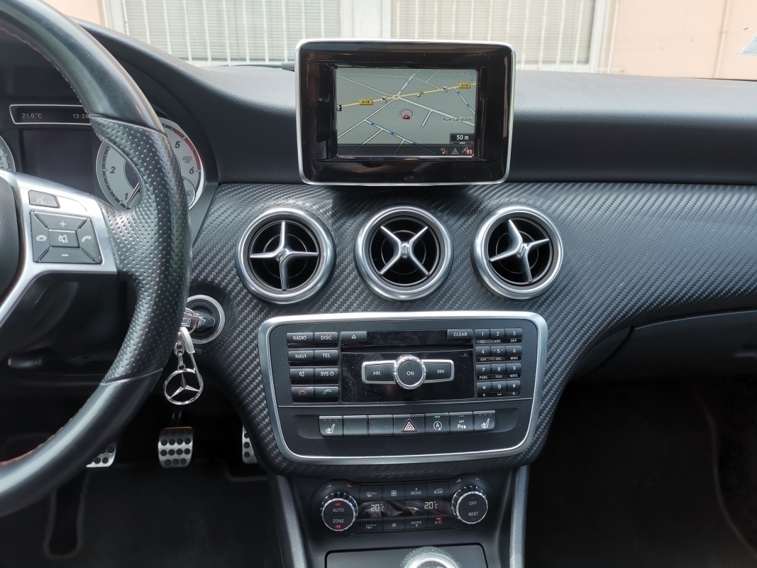 Mercedes Classe A — 16