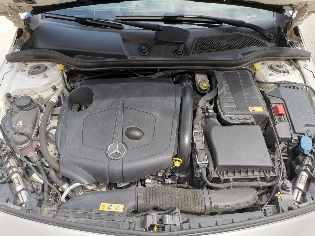 Mercedes Classe A — 23