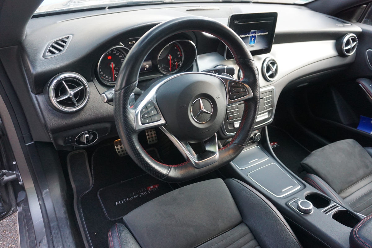 Mercedes Classe CLA — 29