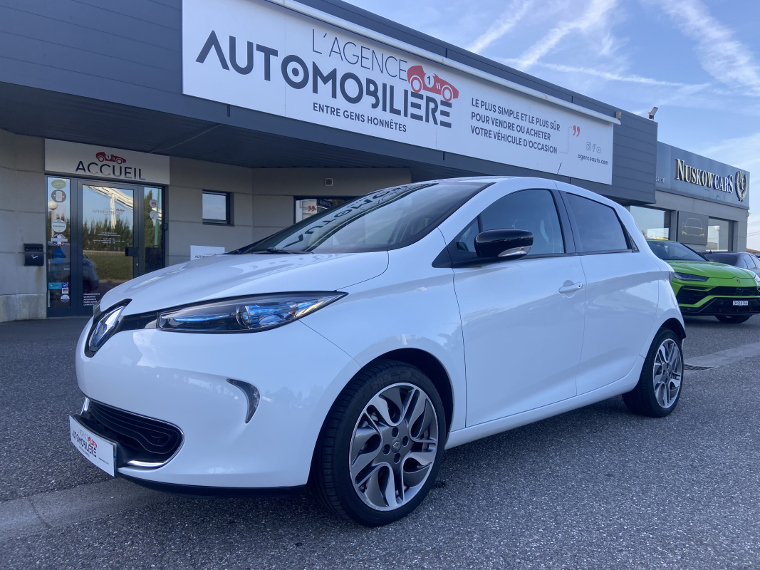 Renault Zoe — 2