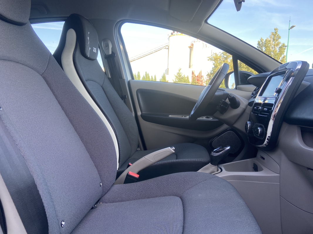 Renault Zoe — 24