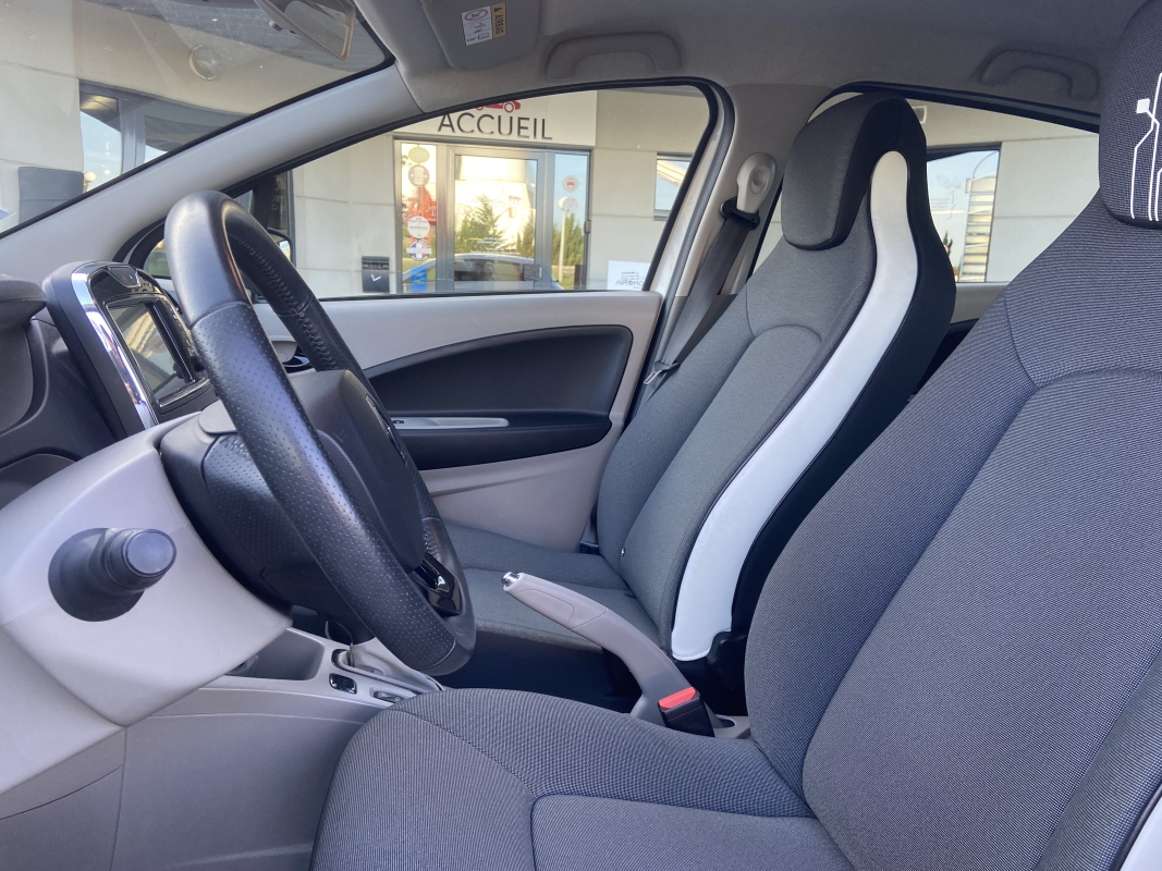 Renault Zoe — 20