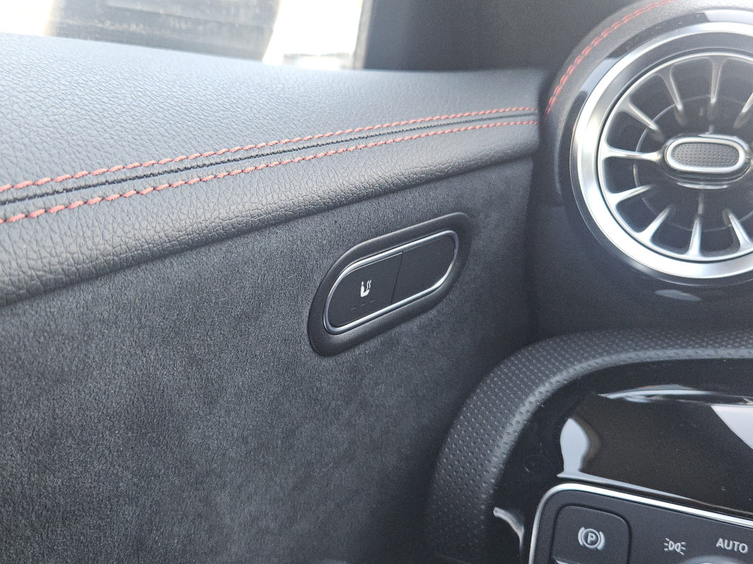 Mercedes Classe CLA — 46