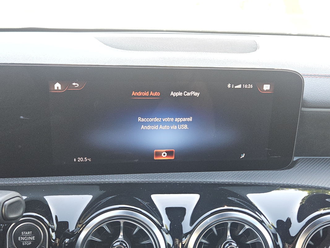 Mercedes Classe CLA — 54