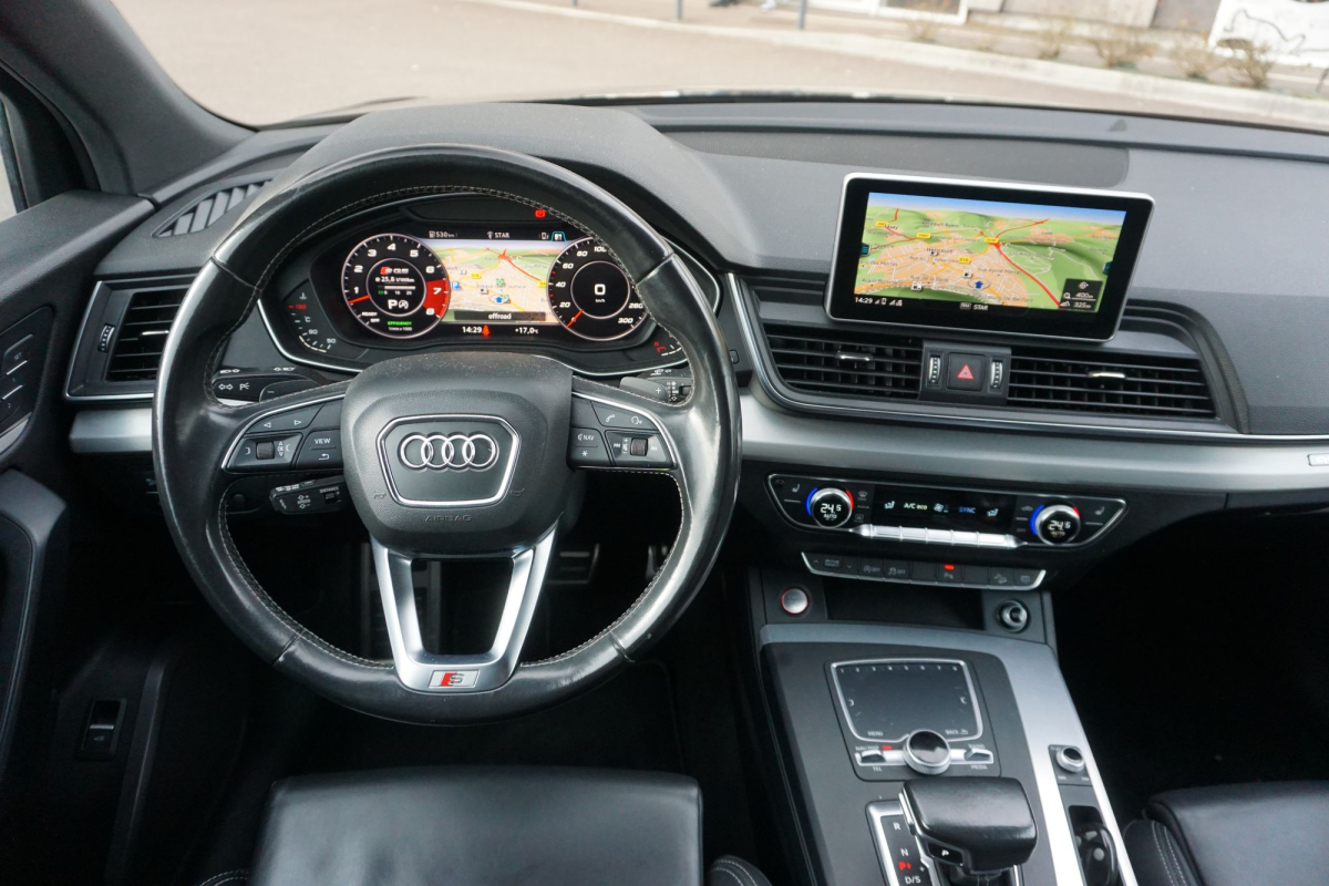 Audi SQ5 — 23