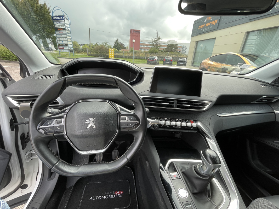 Peugeot 3008 — 22