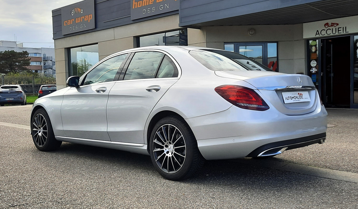 Mercedes Classe C — 14