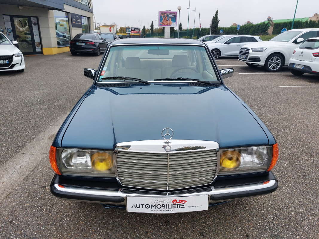 Mercedes Classe E — 14