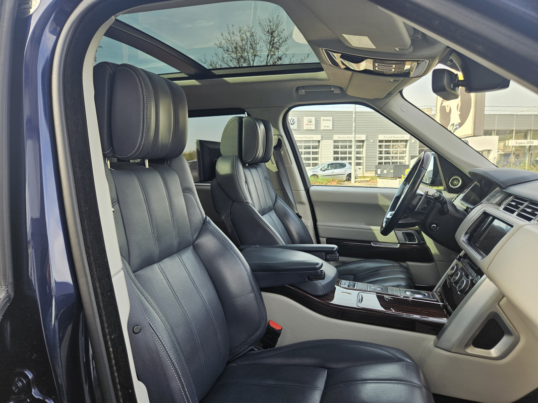 Land Rover Range Rover — 24