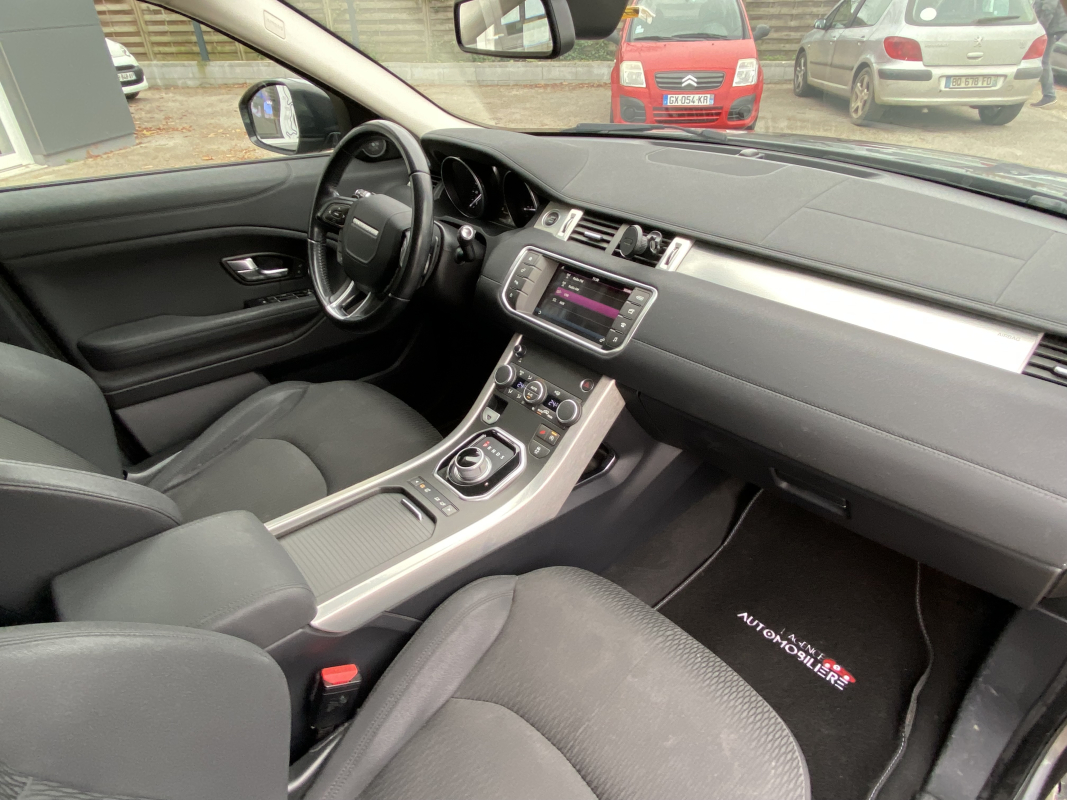 Land Rover Range Rover Evoque — 30