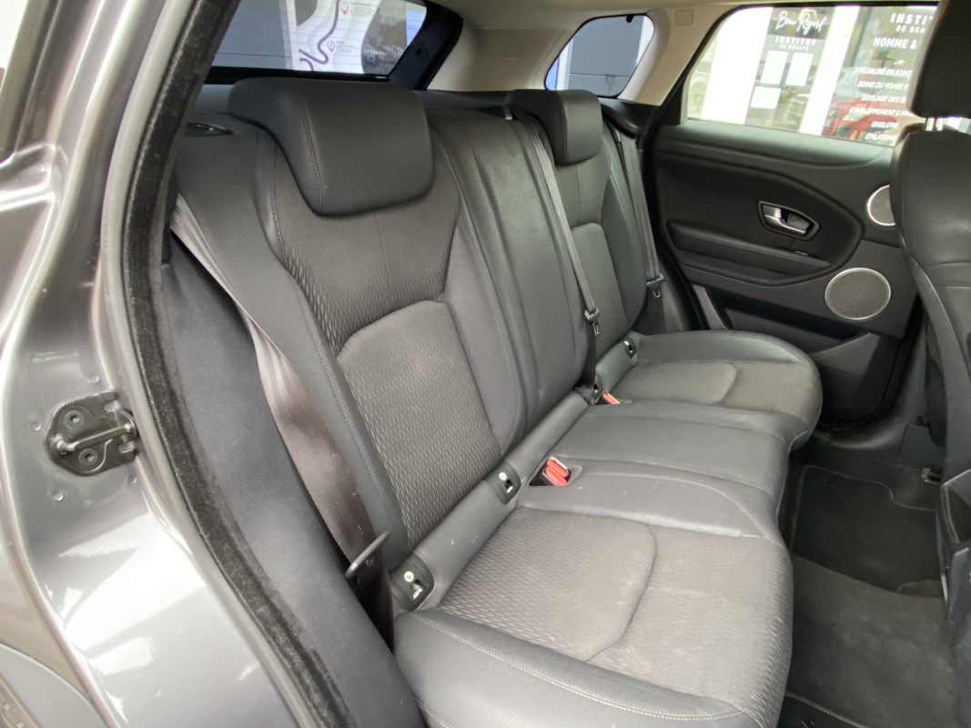Land Rover Range Rover Evoque — 34