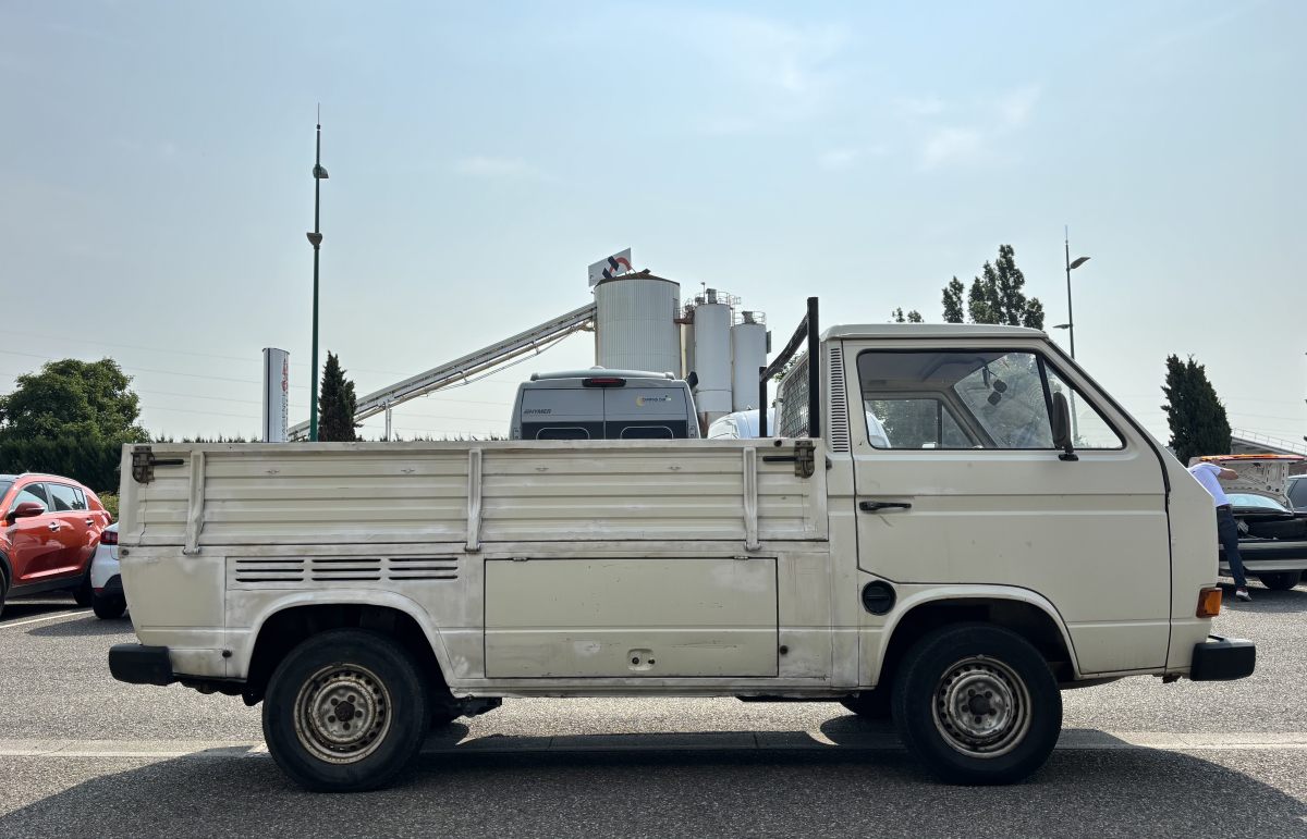 Volkswagen Transporter — 14