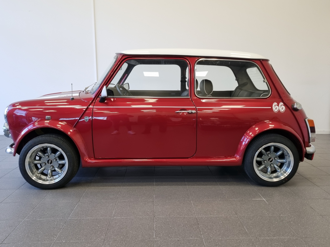 Austin Mini — 6