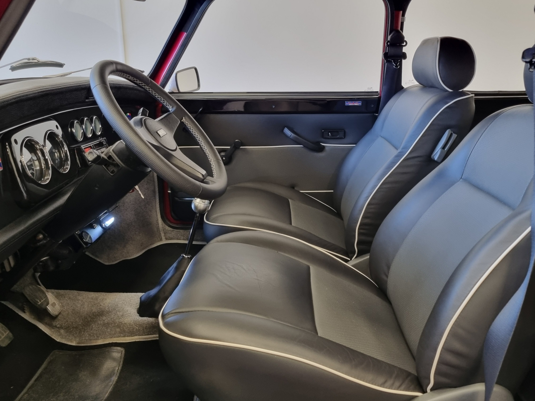 Austin Mini — 20