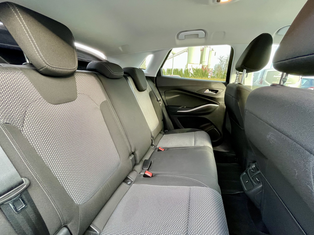 Opel Grandland X — 32