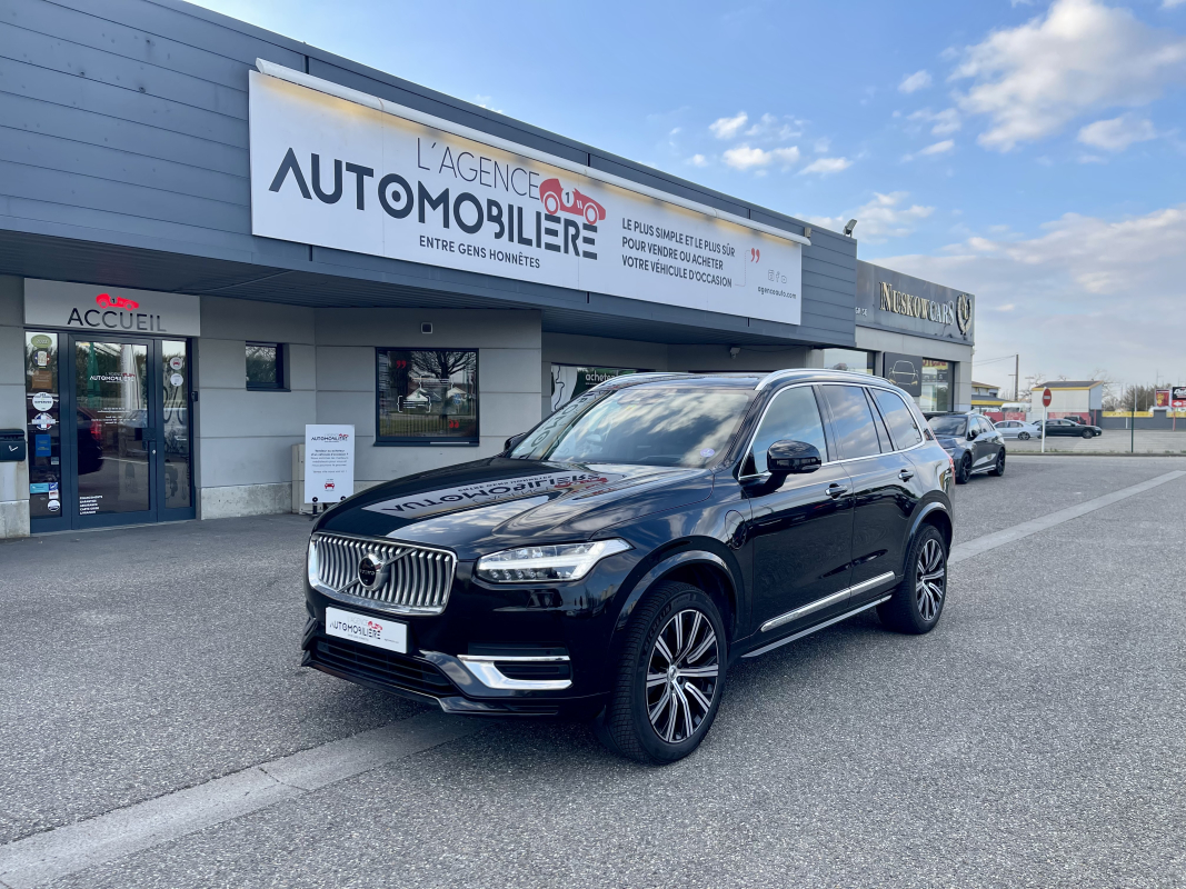 Volvo XC90 — 2