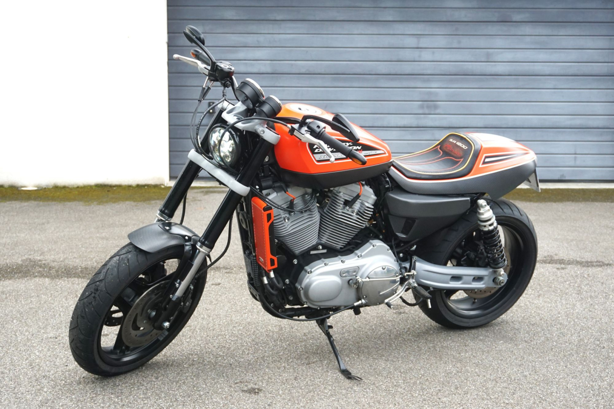 Harley Davidson XR — 10